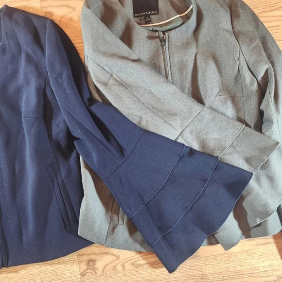 EUC Banana Republic Women's Jackets with Ruffle Sleeves, Size 6 - Picture 6 of 10